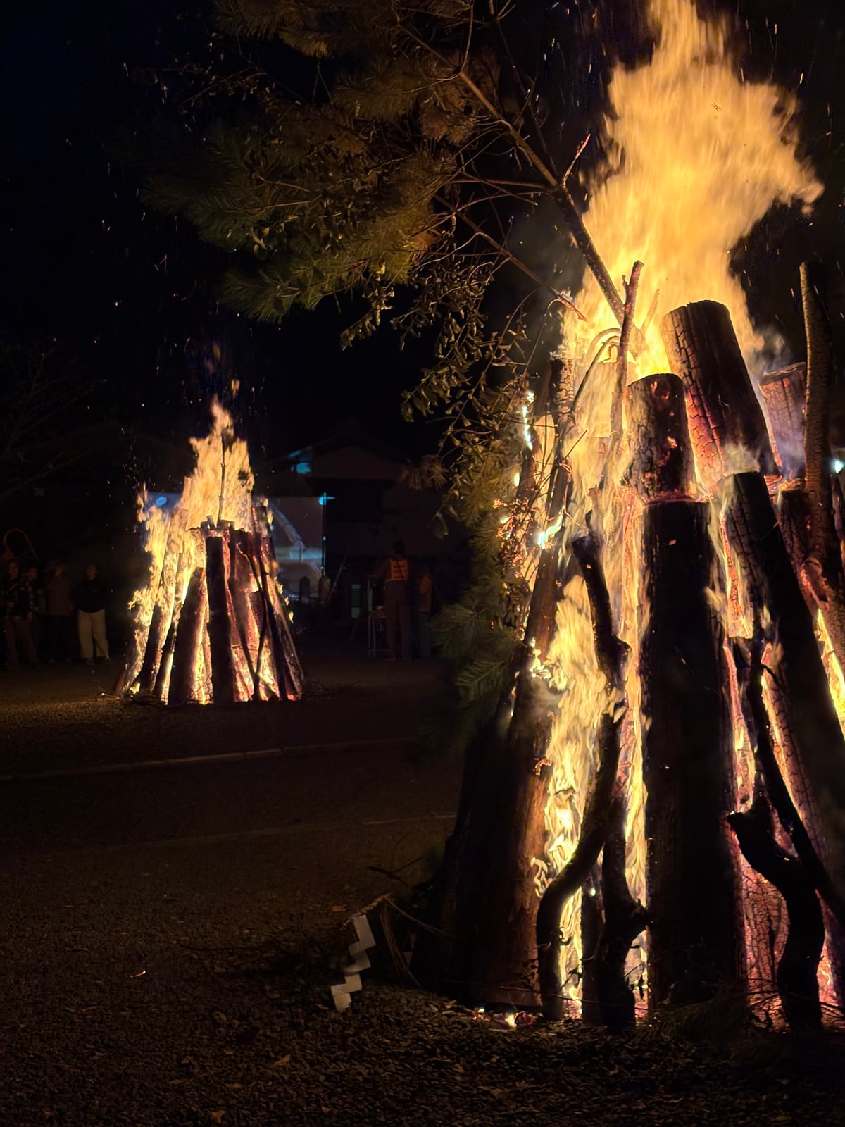 夜を照らす鞍馬の火祭り